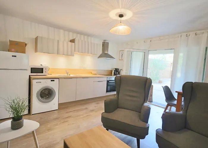 Les Occitanie Apartman Aubais